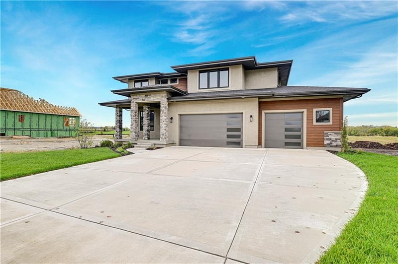 17316 Earnshaw St, Overland Park, KS 66221