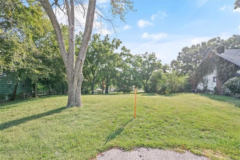 3741 N Bales Ave, Kansas City, MO 64117