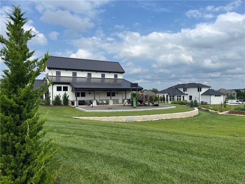 12205 W 171st St, Overland Park, KS 66221