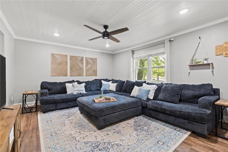 5203 SW 169 Hw, Trimble, MO 64492