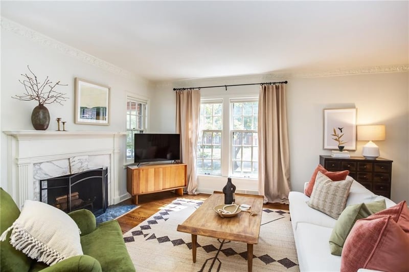 432 E 66 St, Kansas City, MO 64131