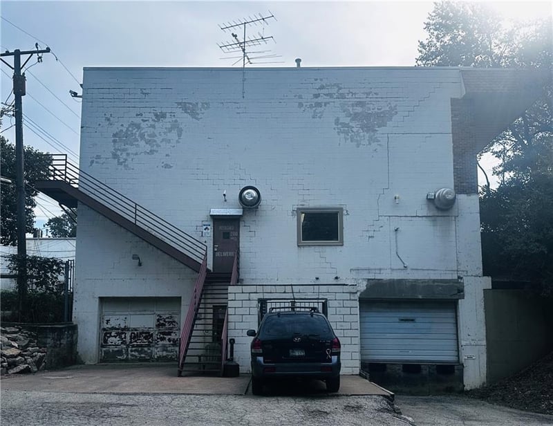 200 6th St, Kansas City, KS 66101