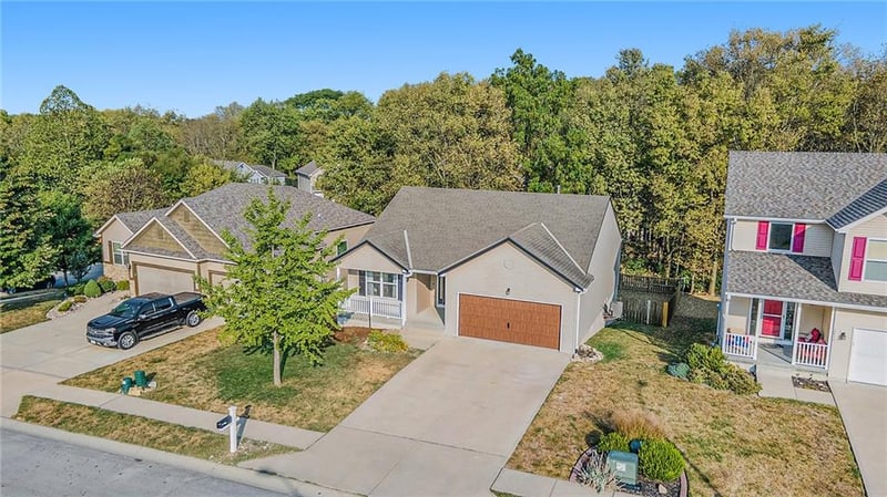 12406 N Wayne Ave, Kansas City, MO 64165