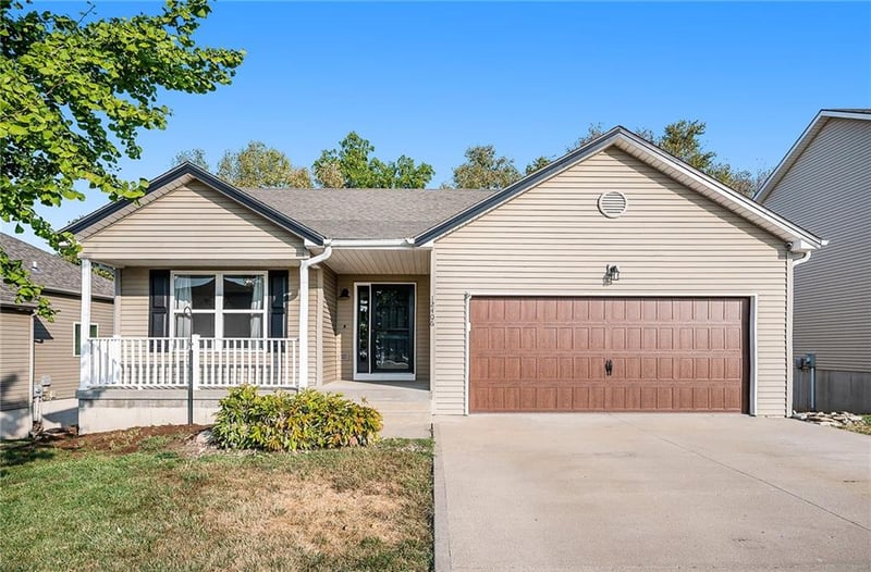 12406 N Wayne Ave, Kansas City, MO 64165
