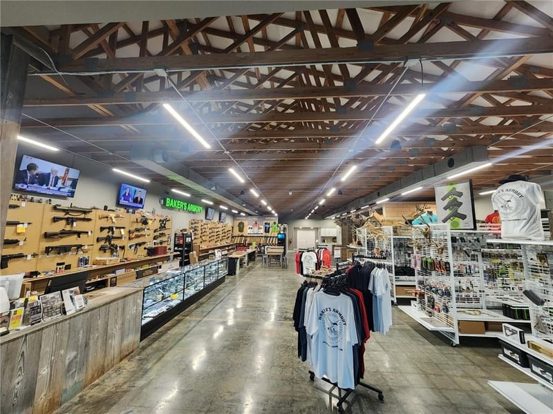 703 E Young Ave, Warrensburg, MO 64093