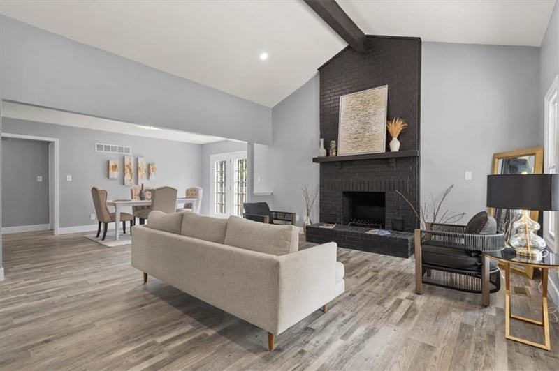 6015 Michigan Ave, Kansas City, MO 64130