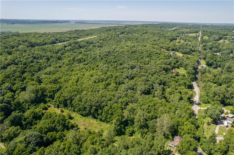 3402 2nd St, St Joseph, MO 64505