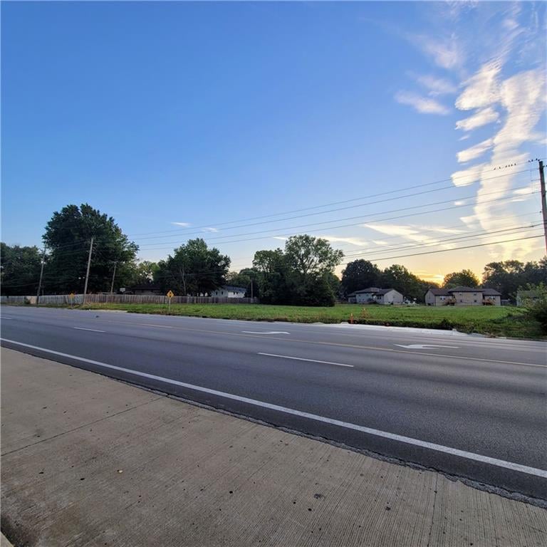 2168 7 Hw, Blue Springs, MO 64014