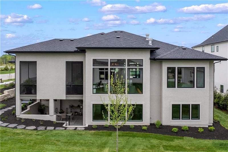 12303 W 167th Ter, Overland Park, KS 66221