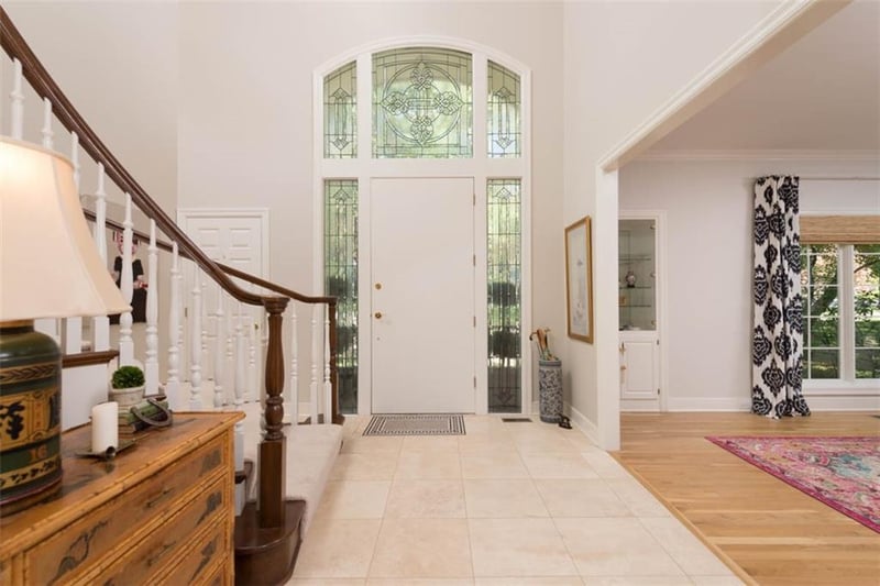 2645 W 118th Ter, Leawood, KS 66211