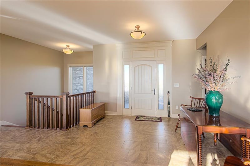 22570 King Rd, Weston, MO 64098
