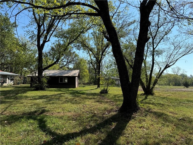 264 Scotsman North Rd, Buffalo, KS 66717