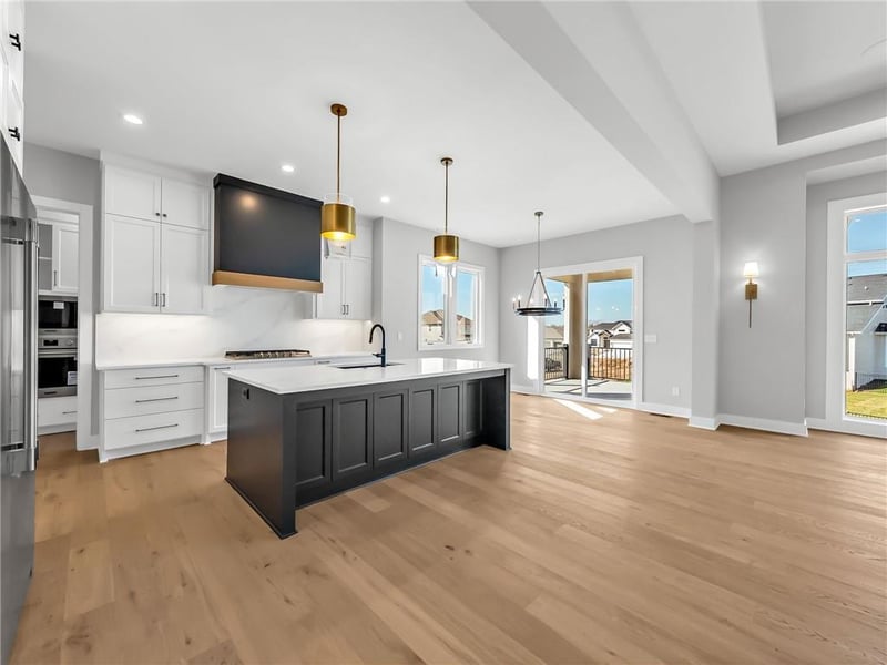 16924 Futura St, Overland Park, KS 66085