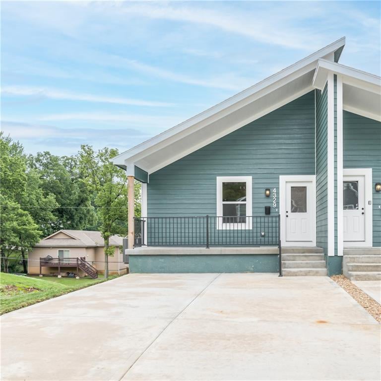 43294331 Spruce Ave, Kansas City, MO 64130