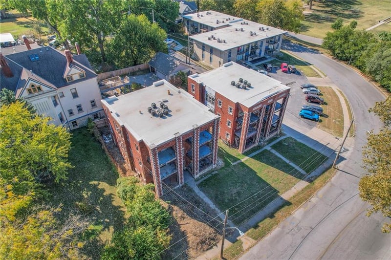 1919 Lexington Ave, Kansas City, MO 64124