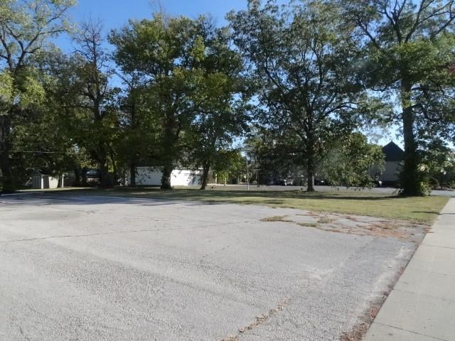 612 Fort Scott St, Butler, MO 64730