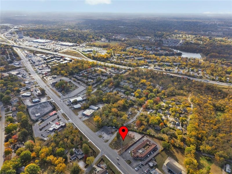 10305 Us 40 Hw, Independence, MO 64055