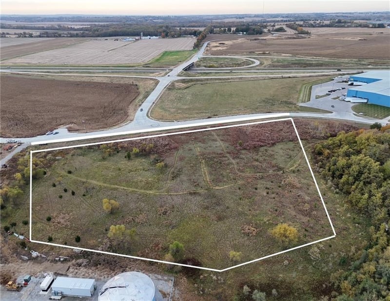 5917 Corporate Dr, St Joseph, MO 64507