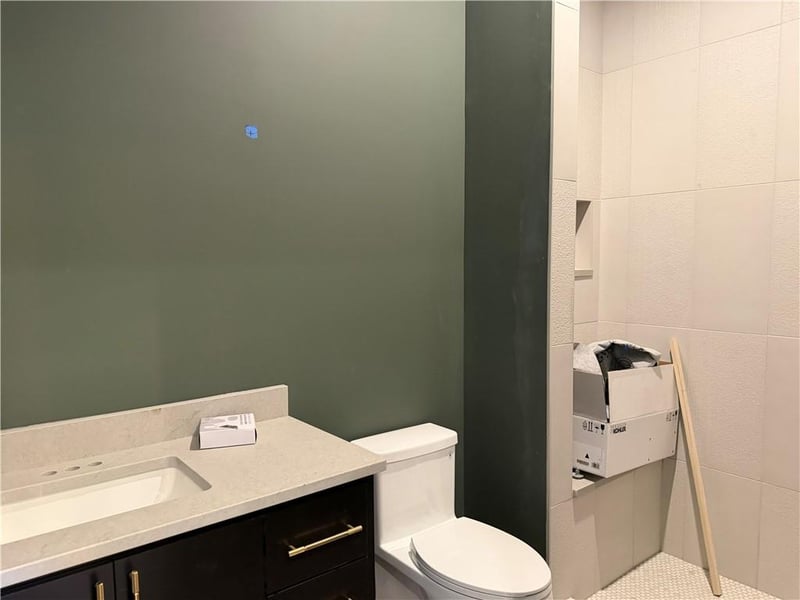 3423 102nd St, Kansas City, MO 64155