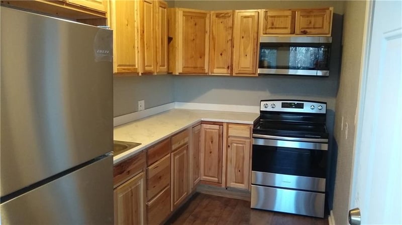 2508 E 30th St, Kansas City, MO 64128