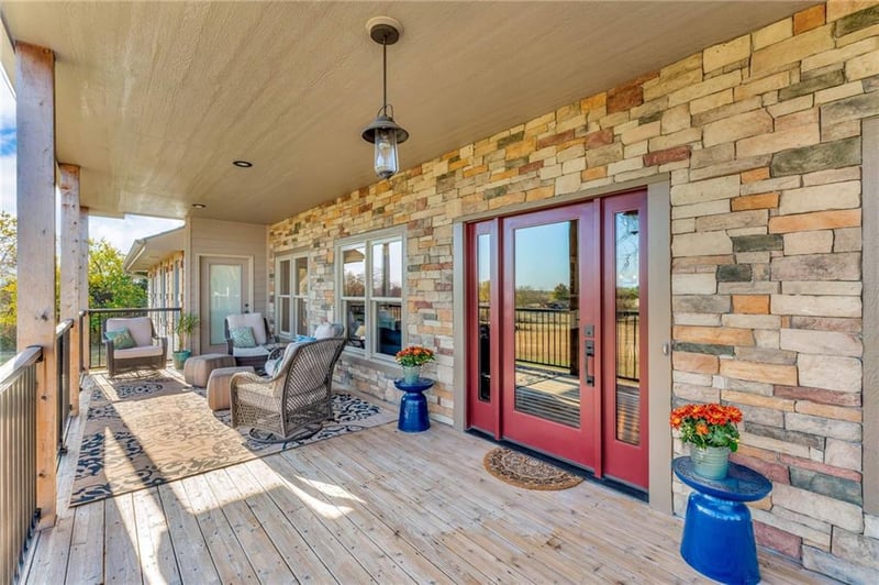1083 E 1200 Rd, Lawrence, KS 66047