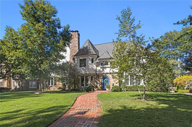 1222 W 62nd St, Kansas City, MO 64113