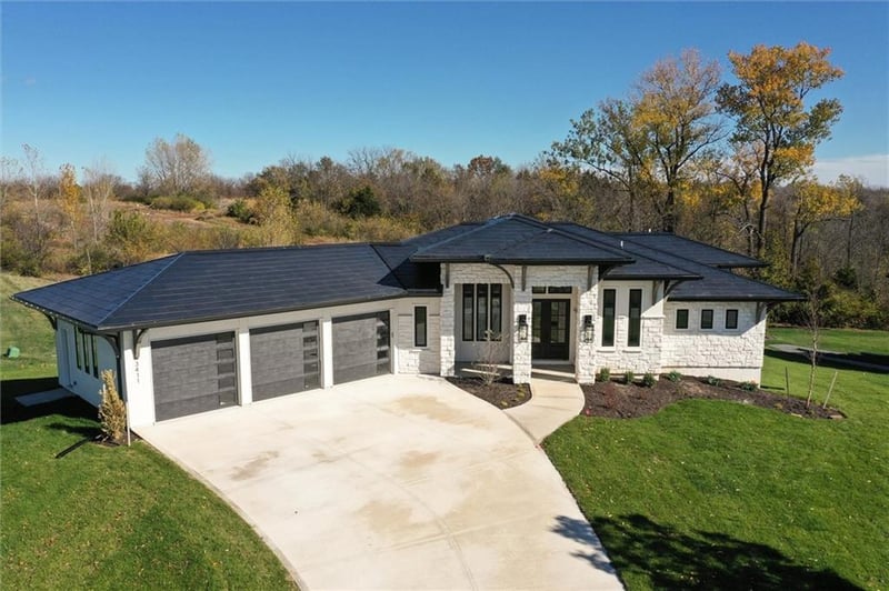 3411 S Mize Ridge Ct, Independence, MO 64057