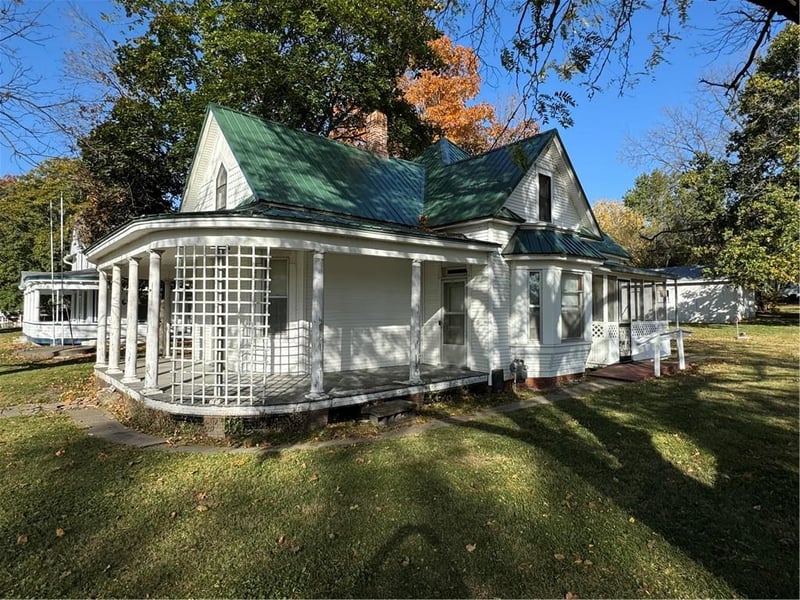 317 Richardson St, Bolckow, MO 64427