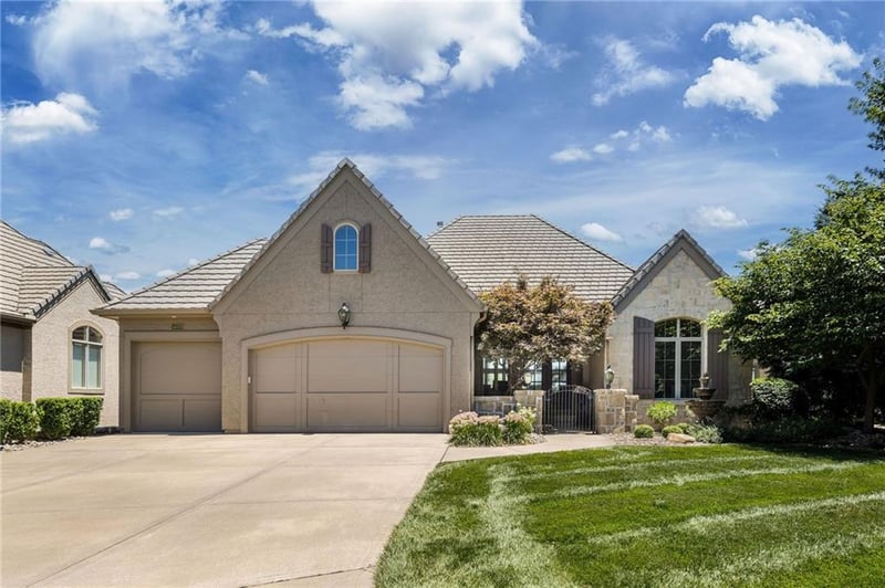 14029 Nicklaus Dr, Overland Park, KS 66223
