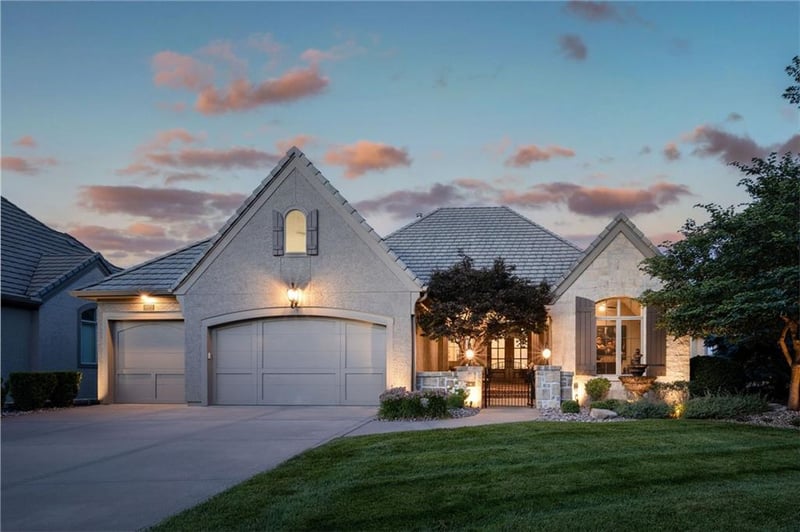 14029 Nicklaus Dr, Overland Park, KS 66223