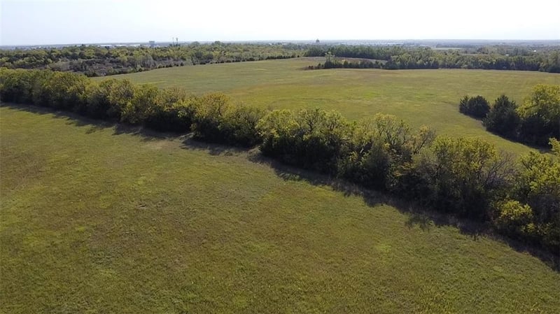 Burlingame Rd, Topeka, KS 66619