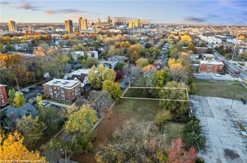 2833 Harrison St, Kansas City, MO 64108