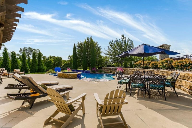 4655 NW Tuscan Rg, Riverside, MO 64150