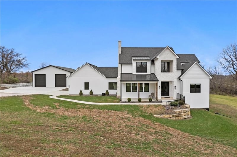 3030 N 123rd St, Kansas City, KS 66109