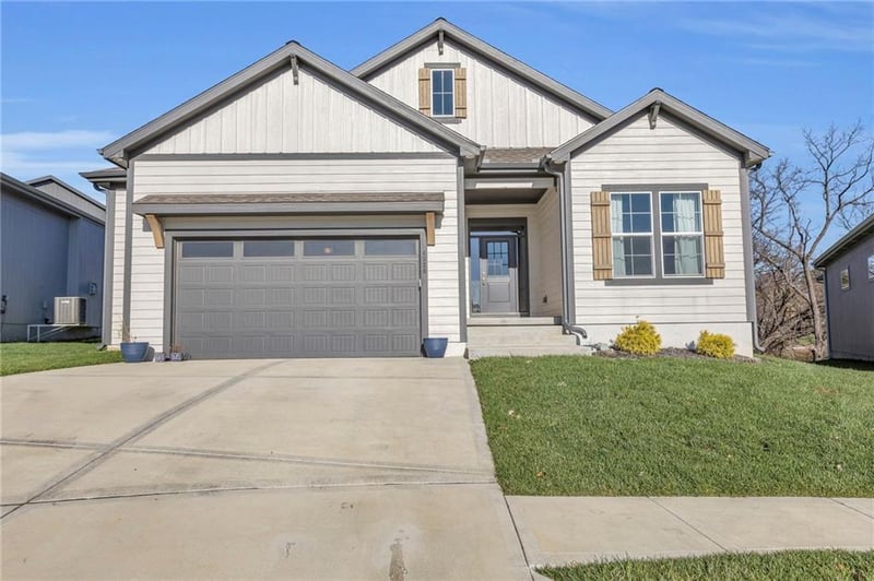 4520 NW 49th Ct, Riverside, MO 64150