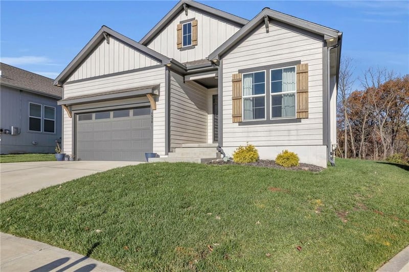 4520 NW 49th Ct, Riverside, MO 64150