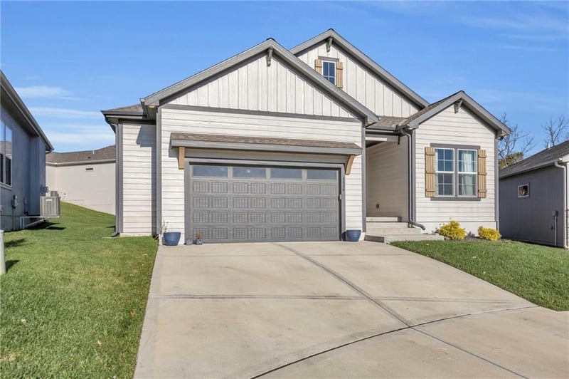 4520 NW 49th Ct, Riverside, MO 64150