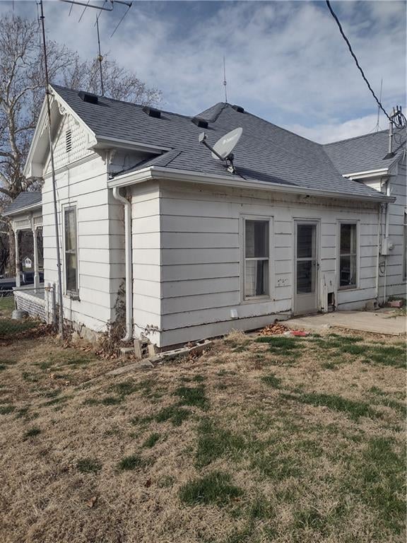 533 4th St, Barnard, MO 64423