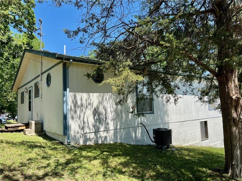 0 Point Plaza N/A, Edwards, MO 65326