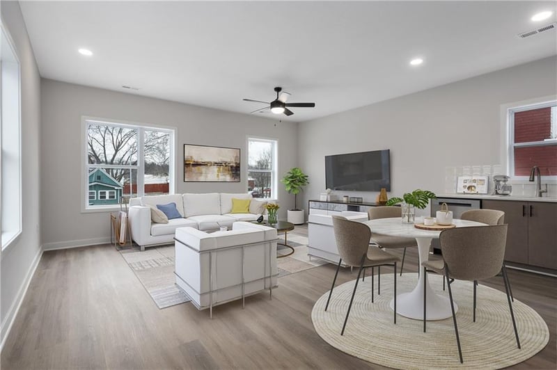 4521 Forest Ave #B, Kansas City, MO 64110