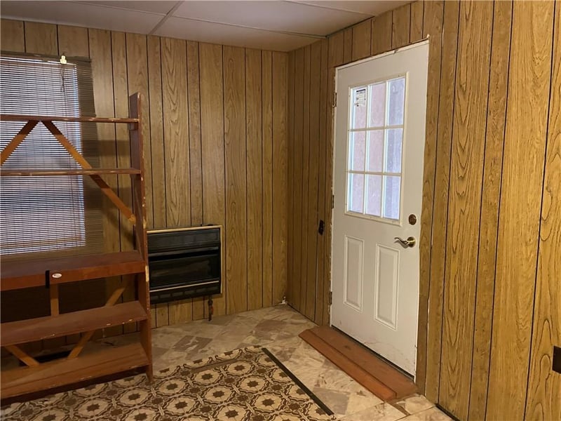 645 W 13th St, Horton, KS 66439
