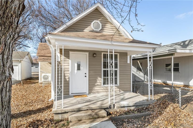 127 NE Lime St, Topeka, KS 66616