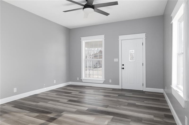 127 NE Lime St, Topeka, KS 66616