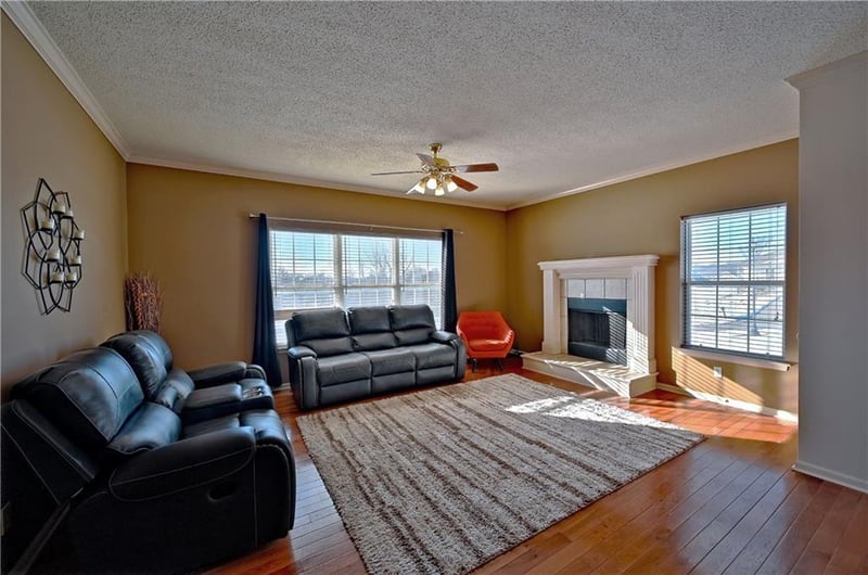 14403 E 49th Ter, Kansas City, MO 64136