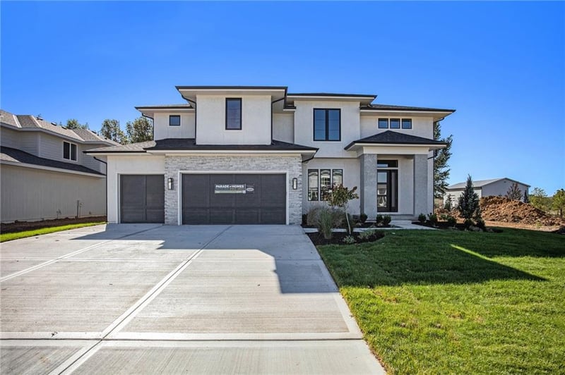 12405 184th St, Overland Park, KS 66013