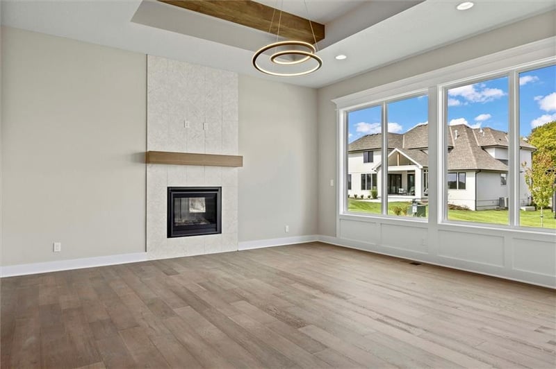 12404 184th St, Overland Park, KS 66013