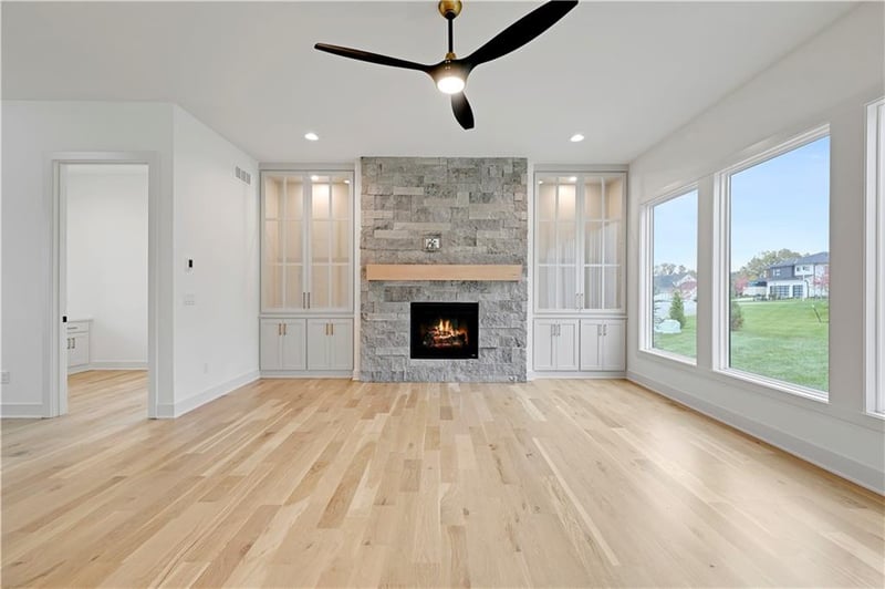 17021 King St, Overland Park, KS 66221
