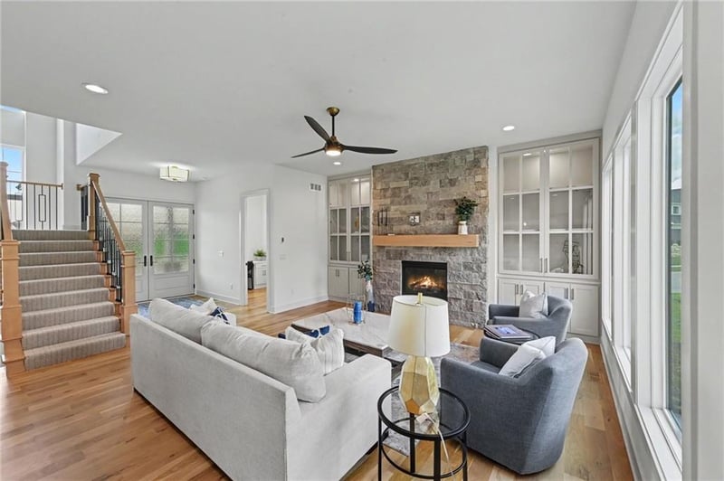 17021 King St, Overland Park, KS 66221