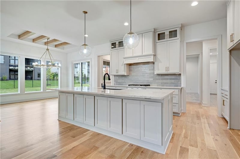 17021 King St, Overland Park, KS 66221