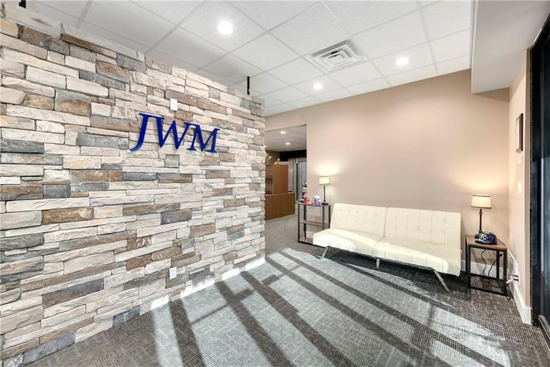 3400 E Red Bridge Rd, Kansas City, MO 64137